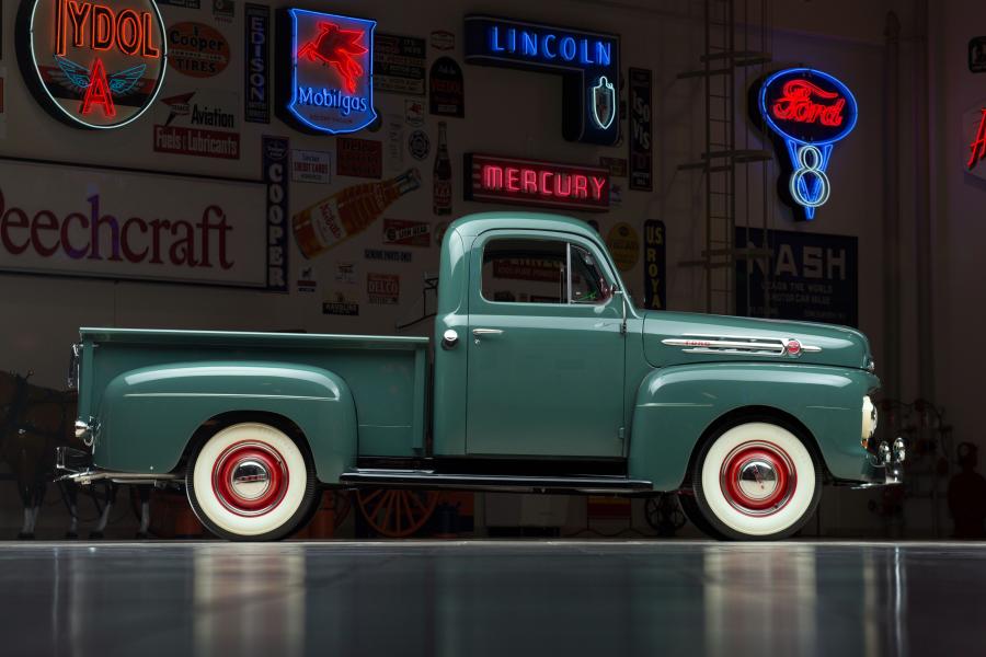  Ford F-1 1952 года  (фото 3 из 9)